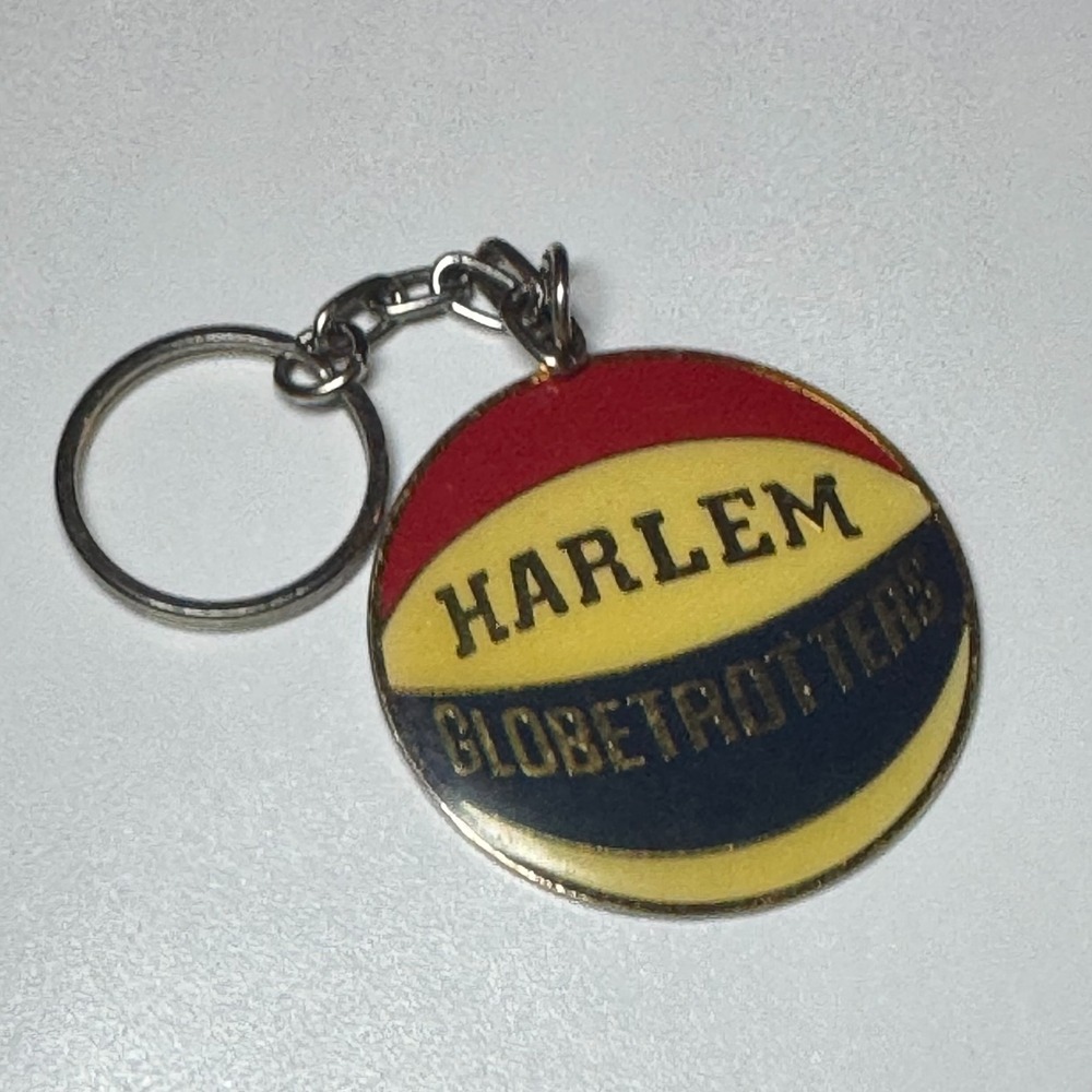 Vintage Harlem Globtrotters Basketball Keychain Key‎ Ring Metal